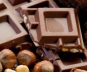 Темный шоколад благотворно влияет на сосуды